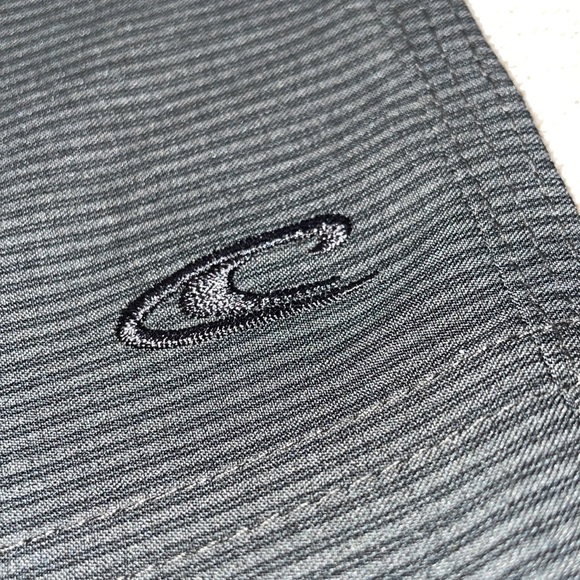 NWT O’Neill hybrid shorts in dark grey. Men 30. Classic skater and street style! - Picture 3 of 10